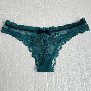 Victoria secret Dream Angels Green Lace Thong panties NWT Size XS